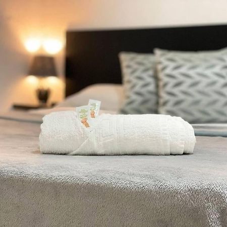 Apartamento En La Calle Hortaleza De Madrid Centro מראה חיצוני תמונה