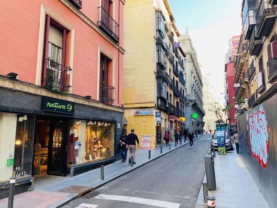 Apartamento En La Calle Hortaleza De Madrid Centro מראה חיצוני תמונה